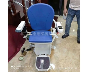 曲線(xiàn)型座椅電梯